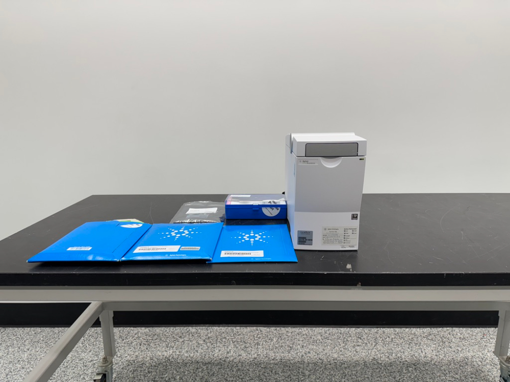 Image of Agilent G2939A BioAnalyzer